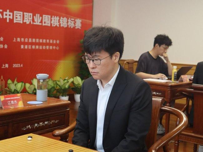 亚洲欧美日本综合一区二区三区